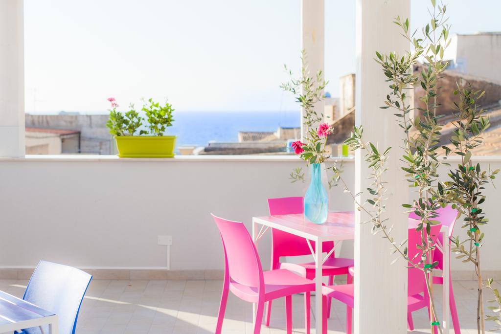 Bed and Breakfast Stanze Del Mare Balestrate Exterior foto