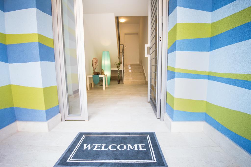 Bed and Breakfast Stanze Del Mare Balestrate Exterior foto