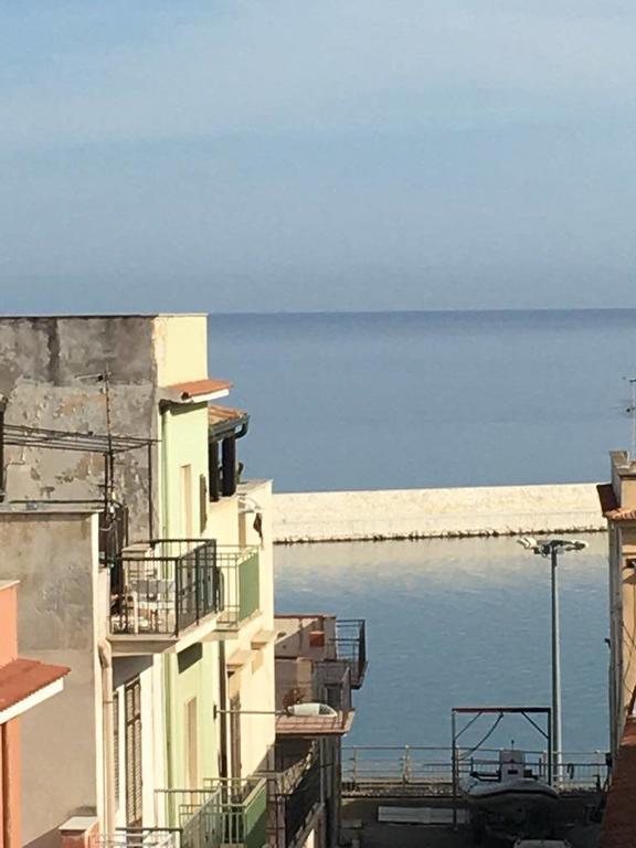 Bed and Breakfast Stanze Del Mare Balestrate Exterior foto